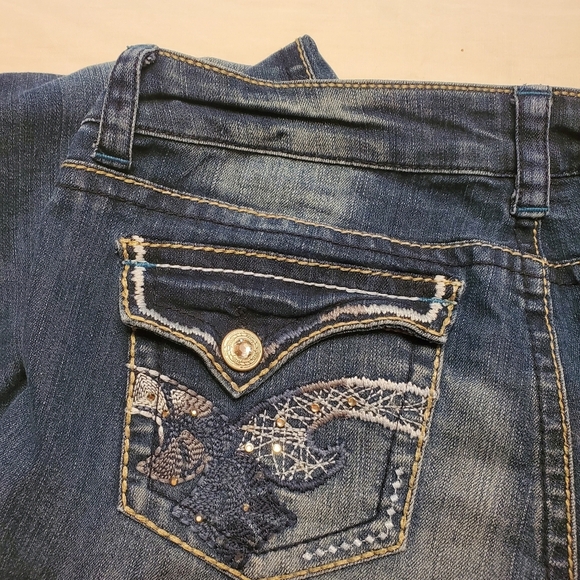 Hydraulic  Womens Dark Wash Cropped Capri Jeans Size 13/14 Large Stitch W/Bling - Picture 4 of 6